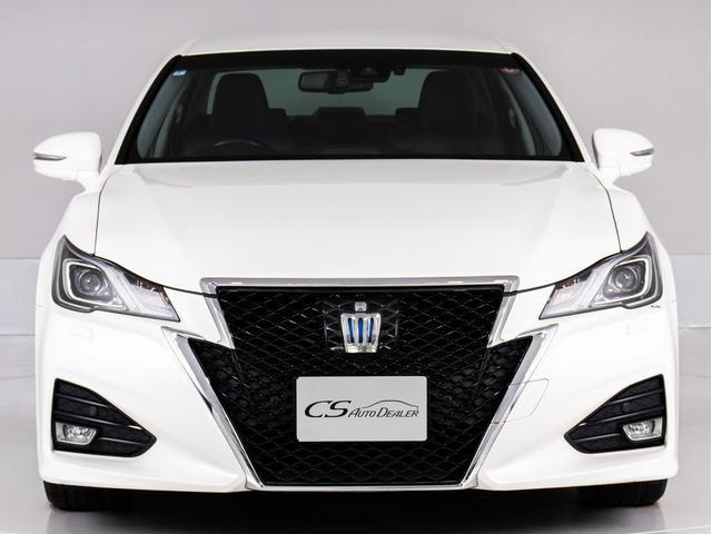 クラウンハイブリッド アスリートＧ　後期型（禁煙車）（黒本革シート）（スパッタリング加工１８インチアルミ）（新品タイヤ）（トヨタセーフティセンス）衝突軽減ブレーキ　車線逸脱抑制ＬＤＡ　レーダークルーズ　踏み間違い防止　Ｂｌｕｅｔｏｏｔｈ（12枚目）