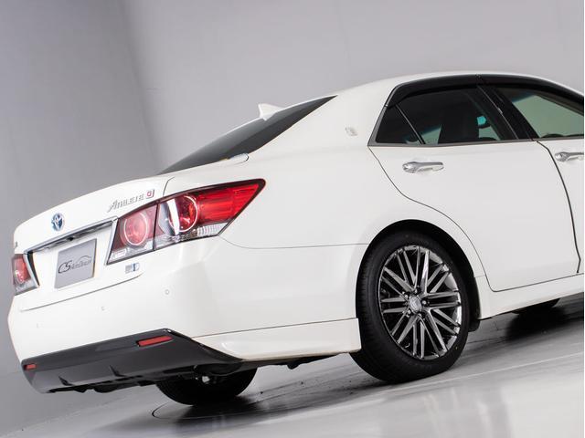 クラウンハイブリッド アスリートＧ　後期型（禁煙車）（黒本革シート）（スパッタリング加工１８インチアルミ）（新品タイヤ）（トヨタセーフティセンス）衝突軽減ブレーキ　車線逸脱抑制ＬＤＡ　レーダークルーズ　踏み間違い防止　Ｂｌｕｅｔｏｏｔｈ（22枚目）