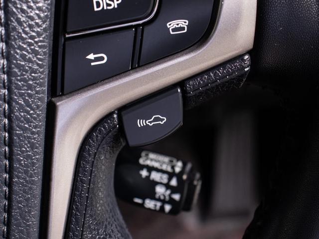 クラウンハイブリッド アスリートＧ　禁煙／黒革／ＯＰ１８ＡＷ／衝突軽減／フルエアロ　　／レーダークルーズ／アダプティブハイビーム／クリアランスソナー／ＥＴＣ車載器／エアシート／シートヒーター（7枚目）