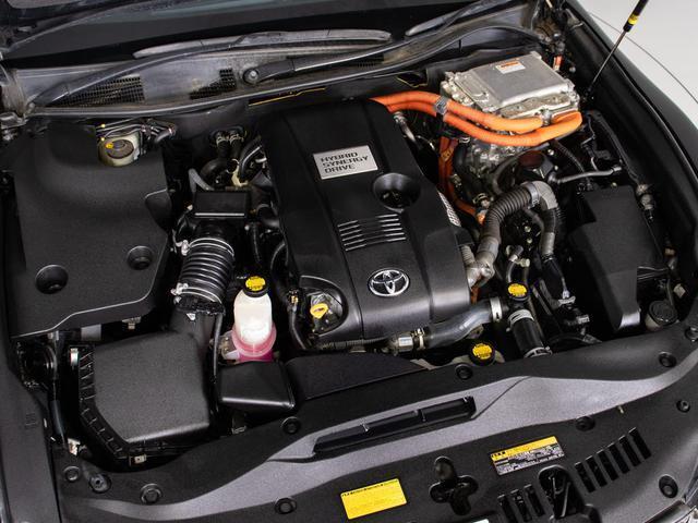 クラウンハイブリッド アスリートＧ　禁煙／黒革／ＯＰ１８ＡＷ／衝突軽減／フルエアロ　　／レーダークルーズ／アダプティブハイビーム／クリアランスソナー／ＥＴＣ車載器／エアシート／シートヒーター（27枚目）