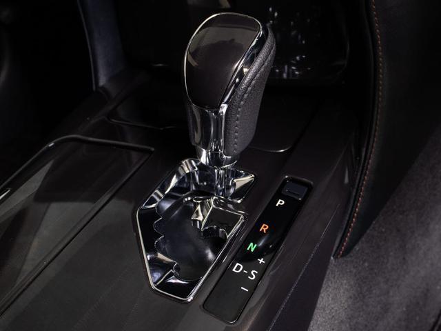 クラウンハイブリッド アスリートＧ　禁煙／黒革／ＯＰ１８ＡＷ／衝突軽減／フルエアロ　　／レーダークルーズ／アダプティブハイビーム／クリアランスソナー／ＥＴＣ車載器／エアシート／シートヒーター（43枚目）