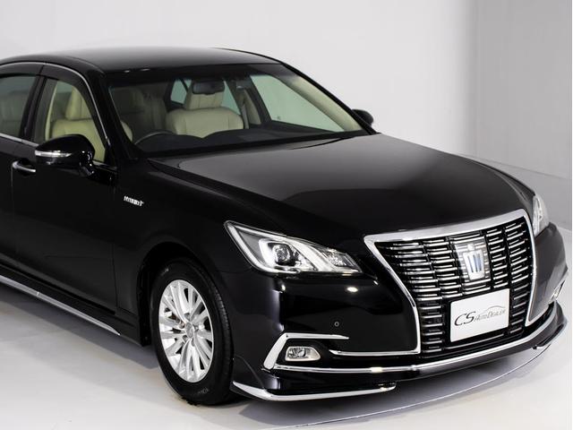 クラウンハイブリッド ロイヤルサルーン　後期型（禁煙車）（本革シート）（フルエアロ）（点検記録簿７枚）（衝突軽減ブレーキ）（踏み間違い防止機能）レーダークルーズ　レギュラーガソリン仕様　Ｂｌｕｅｔｏｏｔｈ対応　ＳＤマルチ　アドバンストＰＫＧ（5枚目）