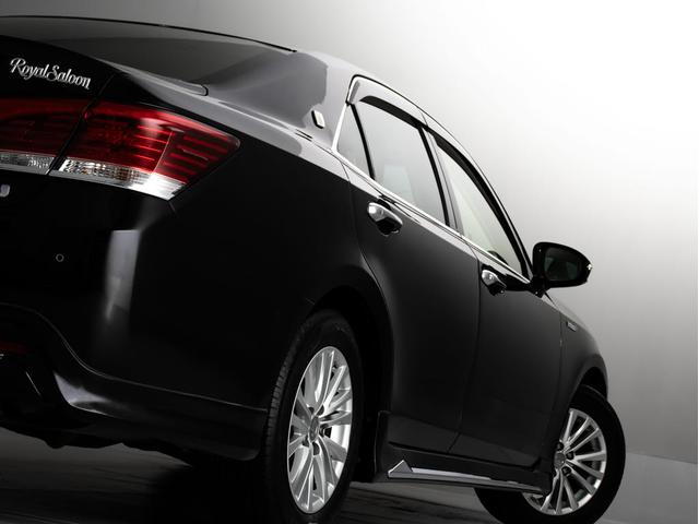 クラウンハイブリッド ロイヤルサルーン　後期型（禁煙車）（本革シート）（フルエアロ）（点検記録簿７枚）（衝突軽減ブレーキ）（踏み間違い防止機能）レーダークルーズ　レギュラーガソリン仕様　Ｂｌｕｅｔｏｏｔｈ対応　ＳＤマルチ　アドバンストＰＫＧ（26枚目）