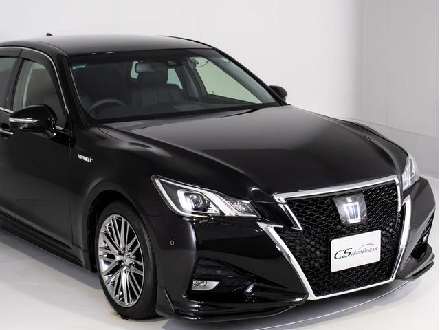 クラウンハイブリッド アスリートＳ　後期型（ワンオーナー）（黒本革シート）（フルエアロ）（オプション１８インチアルミ）（トヨタセーフティセンス）衝突軽減ブレーキ　踏み間違い防止機能　車線逸脱抑制ＬＤＡ　レーダークルーズ　オートハイビーム（5枚目）