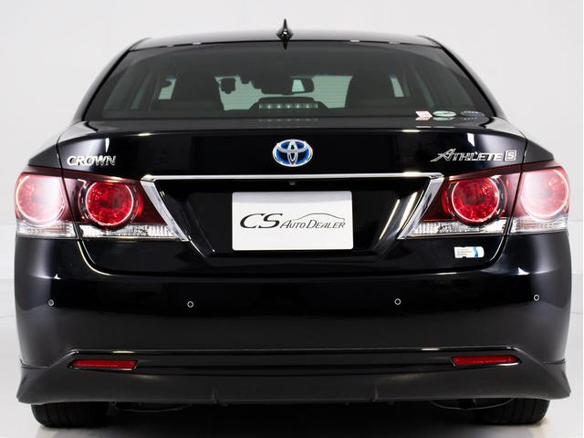 クラウンハイブリッド アスリートＳ　後期型（ワンオーナー）（黒本革シート）（フルエアロ）（オプション１８インチアルミ）（トヨタセーフティセンス）衝突軽減ブレーキ　踏み間違い防止機能　車線逸脱抑制ＬＤＡ　レーダークルーズ　オートハイビーム（14枚目）