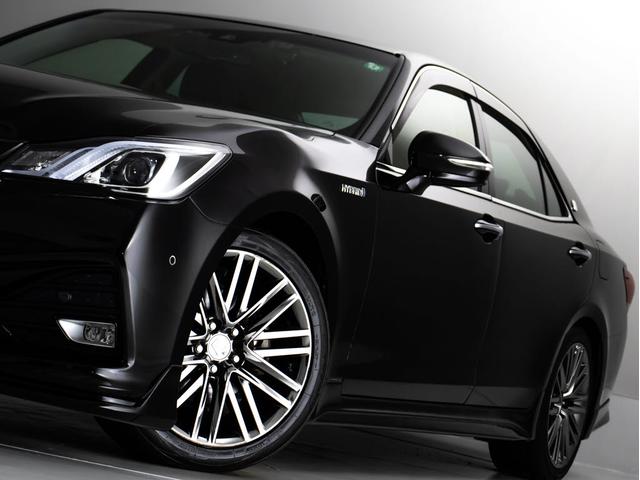 クラウンハイブリッド アスリートＳ　後期型（ワンオーナー）（黒本革シート）（フルエアロ）（オプション１８インチアルミ）（トヨタセーフティセンス）衝突軽減ブレーキ　踏み間違い防止機能　車線逸脱抑制ＬＤＡ　レーダークルーズ　オートハイビーム（23枚目）