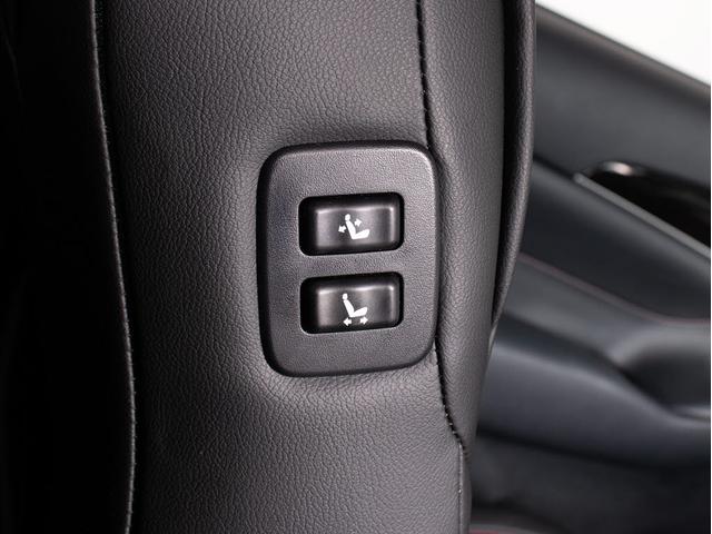 クラウンハイブリッド アスリートＳ　後期型（ワンオーナー）（黒本革シート）（フルエアロ）（オプション１８インチアルミ）（トヨタセーフティセンス）衝突軽減ブレーキ　踏み間違い防止機能　車線逸脱抑制ＬＤＡ　レーダークルーズ　オートハイビーム（35枚目）