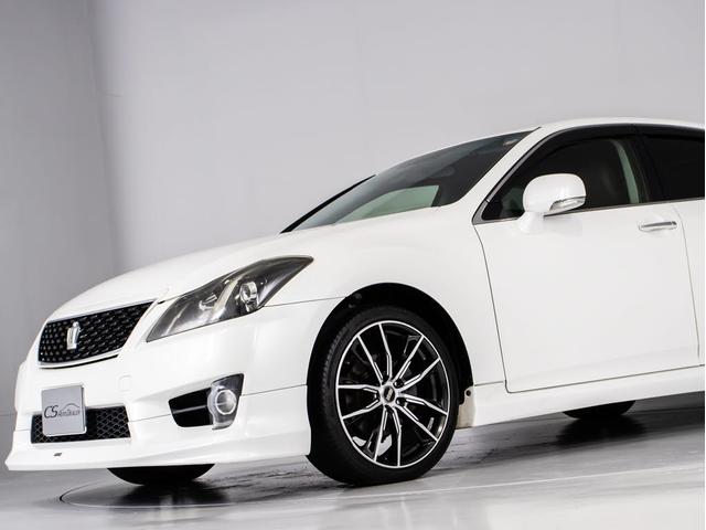 クラウン ２．５アスリート　プレミアムエディション　後期型（禁煙車）（モデリスタエアロ）（専用黒本革シート）（１９インチアルミホイール）専用インテリア＆エクステリア　Ｂｌｕｅｔｏｏｔｈ対応　レギュラーガソリン仕様　ブラックインナーヘッドライト　ＨＤＤ（20枚目）