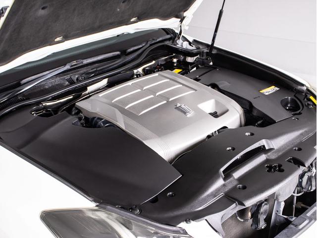 クラウン ２．５アスリート　プレミアムエディション　後期型（禁煙車）（モデリスタエアロ）（専用黒本革シート）（１９インチアルミホイール）専用インテリア＆エクステリア　Ｂｌｕｅｔｏｏｔｈ対応　レギュラーガソリン仕様　ブラックインナーヘッドライト　ＨＤＤ（30枚目）