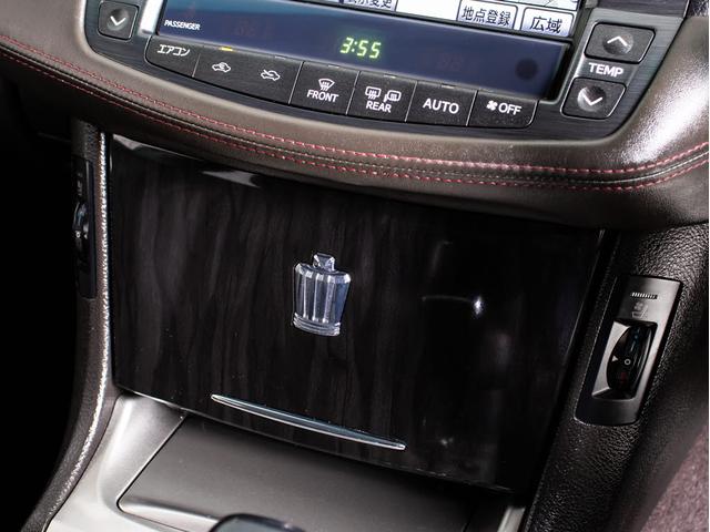 クラウン ２．５アスリート　プレミアムエディション　後期型（禁煙車）（モデリスタエアロ）（専用黒本革シート）（１９インチアルミホイール）専用インテリア＆エクステリア　Ｂｌｕｅｔｏｏｔｈ対応　レギュラーガソリン仕様　ブラックインナーヘッドライト　ＨＤＤ（47枚目）