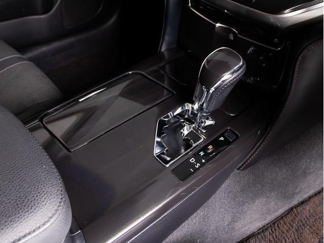 クラウンハイブリッド アスリートＧ　（サンルーフ）（黒本革シート）（フルエアロ）（オプション１８インチアルミ）（衝突軽減）（記録簿８枚）（踏み間違い防止機能）新品タイヤ　レーダークルーズ　アダプティブハイビーム　シートメモリー（36枚目）