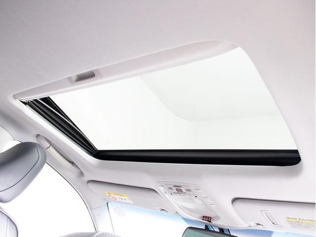 クラウンハイブリッド アスリートＧ　（サンルーフ）（黒本革シート）（フルエアロ）（オプション１８インチアルミ）（衝突軽減）（記録簿８枚）（踏み間違い防止機能）新品タイヤ　レーダークルーズ　アダプティブハイビーム　シートメモリー（41枚目）