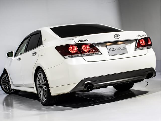 クラウン アスリートＳ　（禁煙車）（黒本革シート）（スパッタリング加工純正１８インチアルミ）（点検記録簿１２枚）Ｂｌｕｅｔｏｏｔｈ対応　エアシート　シートヒーター　ＨＤＤマルチ　バックカメラ　ＨＩＤヘッドライト　ＬＥＤフォグ（24枚目）