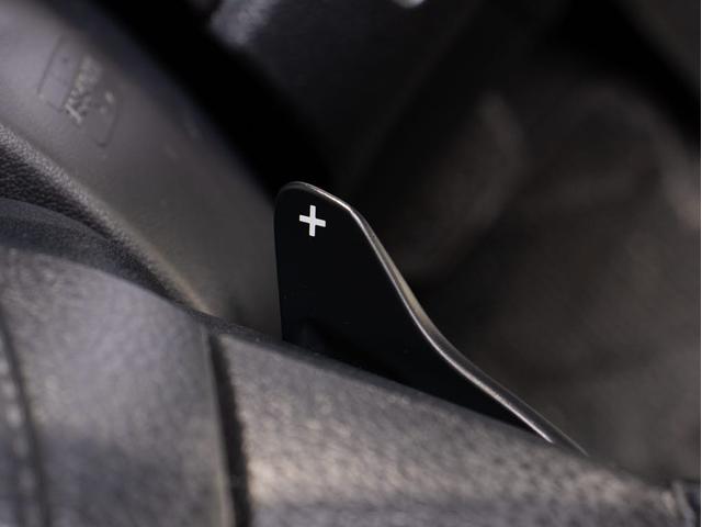 クラウン アスリートＳ　（禁煙車）（黒本革シート）（スパッタリング加工純正１８インチアルミ）（点検記録簿１２枚）Ｂｌｕｅｔｏｏｔｈ対応　エアシート　シートヒーター　ＨＤＤマルチ　バックカメラ　ＨＩＤヘッドライト　ＬＥＤフォグ（44枚目）