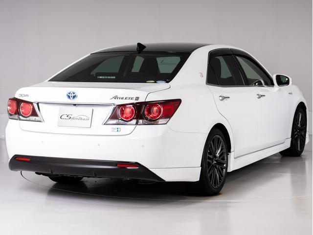 クラウンハイブリッド アスリートＳ　後期型（特注フォーブレザーシート）（オプション１８インチアルミ）（フルエアロ）（ルーフブラック）セーフティセンス　衝突軽減ブレーキ　踏み間違い防止機能　車線逸脱抑制　レーダークルーズ　オートハイビーム（20枚目）