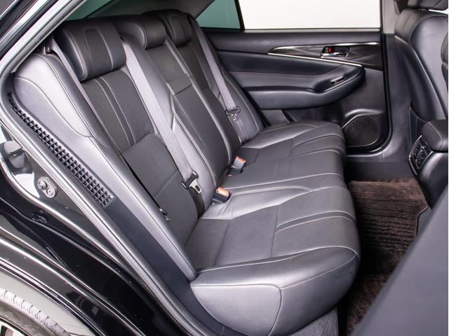 クラウンハイブリッド アスリートS (サンルーフ)(黒本革シート)(オプション18インチアルミ)(フルエアロ)(新品タイヤ)(衝突軽減ブレーキ)(踏み間違い防止機能)レーダークルーズ 記録簿8枚 Bluetooth対応 レギュラー仕様(35枚目)