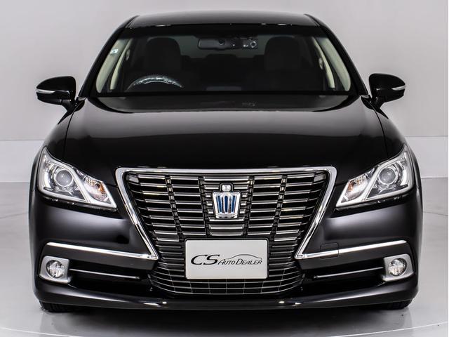 クラウンハイブリッド ロイヤルサルーン　（禁煙車）（オプション１７インチアルミ）（点検記録簿８枚）ＨＤＤマルチナビ　レギュラーガソリン仕様　Ｂｌｕｅｔｏｏｔｈ対応　シートヒーター　ステアリングヒーター　カラーバックカメラ（10枚目）