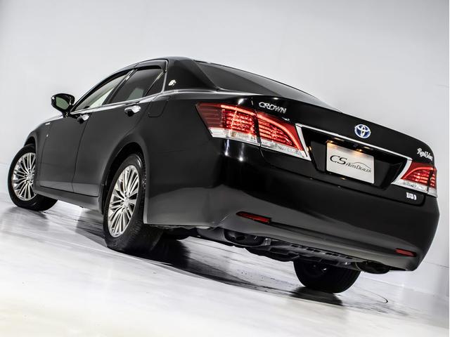 クラウンハイブリッド ロイヤルサルーン　（禁煙車）（オプション１７インチアルミ）（点検記録簿８枚）ＨＤＤマルチナビ　レギュラーガソリン仕様　Ｂｌｕｅｔｏｏｔｈ対応　シートヒーター　ステアリングヒーター　カラーバックカメラ（19枚目）