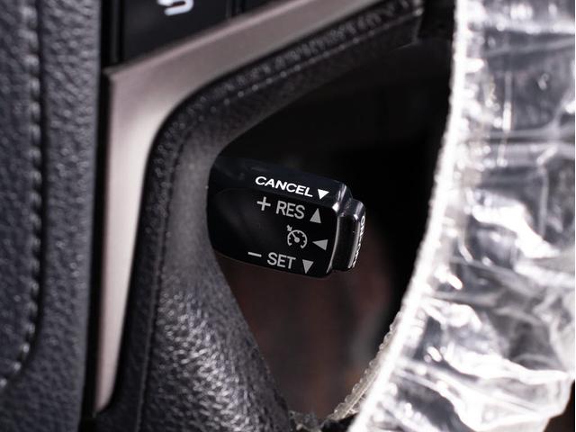 クラウンハイブリッド ロイヤルサルーン　（禁煙車）（オプション１７インチアルミ）（点検記録簿８枚）ＨＤＤマルチナビ　レギュラーガソリン仕様　Ｂｌｕｅｔｏｏｔｈ対応　シートヒーター　ステアリングヒーター　カラーバックカメラ（40枚目）