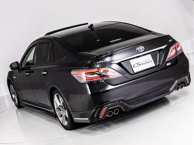 クラウンハイブリッド ＲＳアドバンス　（サンルーフ）（黒本革シート）（パノラミックビューモニター）（フルエアロ）（トヨタセーフティセンス）衝突軽減ブレーキ　踏み間違い防止機能　車線逸脱抑制ＬＴＡ　シーケンシャルウィンカー　ＢＳＭ　ＳＤナビ（19枚目）