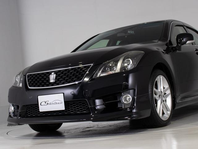 クラウン ２．５アスリート　プレミアムエディション　後期型（禁煙車）（特別仕様車）（黒本革シート）（フルエアロ）ＨＤＤマルチ　Ｂｌｕｅｔｏｏｔｈ対応　レギュラーガソリン仕様　専用インテリア＆エクステリア　カラーバックカメラ　ブラックインナーヘッドライト（18枚目）
