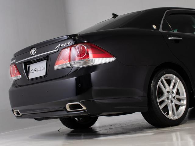 クラウン ２．５アスリート　プレミアムエディション　後期型（禁煙車）（特別仕様車）（黒本革シート）（フルエアロ）ＨＤＤマルチ　Ｂｌｕｅｔｏｏｔｈ対応　レギュラーガソリン仕様　専用インテリア＆エクステリア　カラーバックカメラ　ブラックインナーヘッドライト（19枚目）