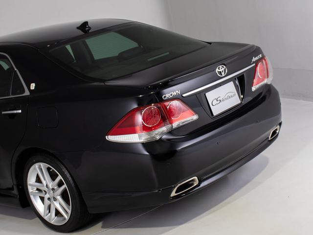 クラウン ２．５アスリート　プレミアムエディション　後期型（禁煙車）（特別仕様車）（黒本革シート）（フルエアロ）ＨＤＤマルチ　Ｂｌｕｅｔｏｏｔｈ対応　レギュラーガソリン仕様　専用インテリア＆エクステリア　カラーバックカメラ　ブラックインナーヘッドライト（20枚目）