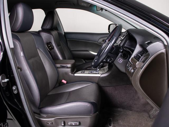 クラウン ２．５アスリート　プレミアムエディション　後期型（禁煙車）（特別仕様車）（黒本革シート）（フルエアロ）ＨＤＤマルチ　Ｂｌｕｅｔｏｏｔｈ対応　レギュラーガソリン仕様　専用インテリア＆エクステリア　カラーバックカメラ　ブラックインナーヘッドライト（33枚目）
