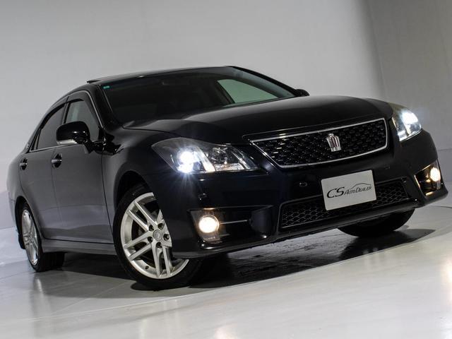 クラウン ２．５アスリート　アニバーサリーエディション　後期型（サンルーフ）（専用黒本革シート）（特別仕様車）（クリアランスソナー）ＨＤＤマルチナビ　ＢＬｕｅｔｏｏｔｈ対応　レギュラーガソリン仕様　バックカメラ＆サイドカメラ　専用インテリア＆エクステリア（17枚目）