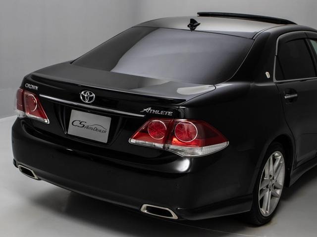 クラウン ２．５アスリート　アニバーサリーエディション　後期型（サンルーフ）（専用黒本革シート）（特別仕様車）（クリアランスソナー）ＨＤＤマルチナビ　ＢＬｕｅｔｏｏｔｈ対応　レギュラーガソリン仕様　バックカメラ＆サイドカメラ　専用インテリア＆エクステリア（24枚目）