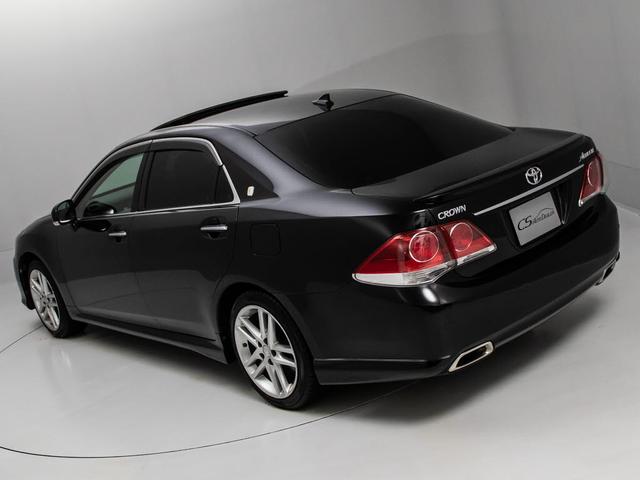 クラウン ２．５アスリート　アニバーサリーエディション　後期型（サンルーフ）（専用黒本革シート）（特別仕様車）（クリアランスソナー）ＨＤＤマルチナビ　ＢＬｕｅｔｏｏｔｈ対応　レギュラーガソリン仕様　バックカメラ＆サイドカメラ　専用インテリア＆エクステリア（28枚目）