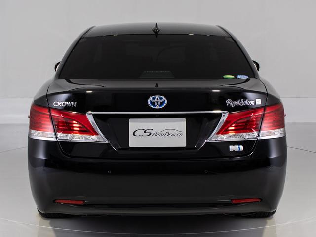 クラウンハイブリッド ロイヤルサルーンＧ　後期型（禁煙車）（フラクセン本革シート）（リヤオートエアコン）（衝突軽減ブレーキ）（踏み間違い防止機能）レーダークルーズ　ＢＳＭ　アダプティブハイビーム　　ＢＬｕｅｔｏｏｔｈ対応　アルパイン後席モニタ（15枚目）