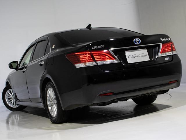 クラウンハイブリッド ロイヤルサルーンＧ　後期型（禁煙車）（フラクセン本革シート）（リヤオートエアコン）（衝突軽減ブレーキ）（踏み間違い防止機能）レーダークルーズ　ＢＳＭ　アダプティブハイビーム　　ＢＬｕｅｔｏｏｔｈ対応　アルパイン後席モニタ（23枚目）