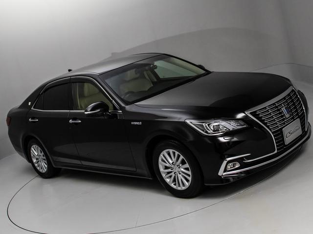 クラウンハイブリッド ロイヤルサルーンＧ　後期型（禁煙車）（フラクセン本革シート）（リヤオートエアコン）（衝突軽減ブレーキ）（踏み間違い防止機能）レーダークルーズ　ＢＳＭ　アダプティブハイビーム　　ＢＬｕｅｔｏｏｔｈ対応　アルパイン後席モニタ（30枚目）