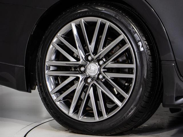 クラウンハイブリッド アスリートＧ　（黒本革シート）（オプション１８インチアルミ）（フルエアロ）（衝突軽減）（踏み間違い防止機能）レーダークルーズ　アダプティブハイビーム　シートメモリー　ＢＬｕｅｔｏｏｔｈ対応　レギュラーガソリン仕様（6枚目）