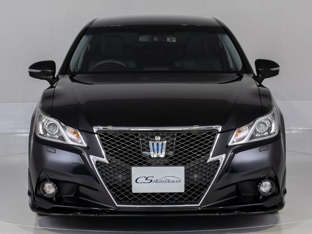 クラウンハイブリッド アスリートＧ　（黒本革シート）（オプション１８インチアルミ）（フルエアロ）（衝突軽減）（踏み間違い防止機能）レーダークルーズ　アダプティブハイビーム　シートメモリー　ＢＬｕｅｔｏｏｔｈ対応　レギュラーガソリン仕様（12枚目）