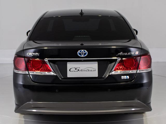 クラウンハイブリッド アスリートＧ　（黒本革シート）（オプション１８インチアルミ）（フルエアロ）（衝突軽減）（踏み間違い防止機能）レーダークルーズ　アダプティブハイビーム　シートメモリー　ＢＬｕｅｔｏｏｔｈ対応　レギュラーガソリン仕様（13枚目）