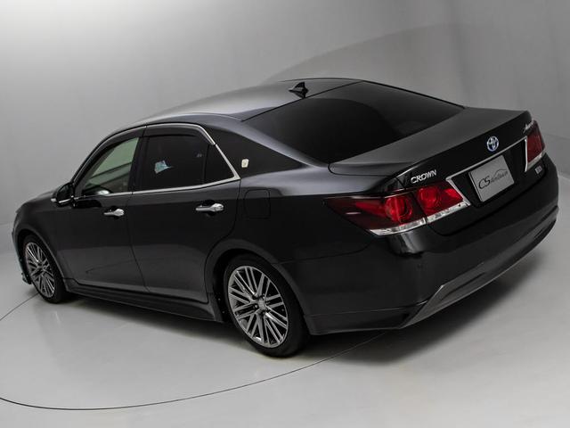 クラウンハイブリッド アスリートＧ　（黒本革シート）（オプション１８インチアルミ）（フルエアロ）（衝突軽減）（踏み間違い防止機能）レーダークルーズ　アダプティブハイビーム　シートメモリー　ＢＬｕｅｔｏｏｔｈ対応　レギュラーガソリン仕様（28枚目）
