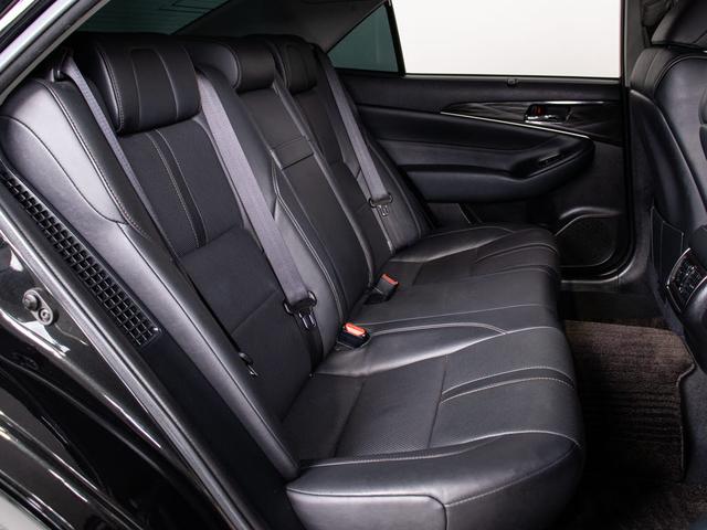 クラウンハイブリッド アスリートＧ　（黒本革シート）（オプション１８インチアルミ）（フルエアロ）（衝突軽減）（踏み間違い防止機能）レーダークルーズ　アダプティブハイビーム　シートメモリー　ＢＬｕｅｔｏｏｔｈ対応　レギュラーガソリン仕様（36枚目）