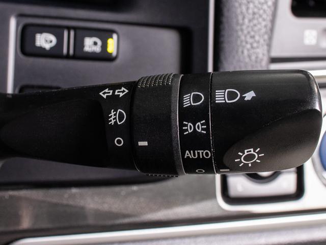 クラウンハイブリッド アスリートＧ　（黒本革シート）（オプション１８インチアルミ）（フルエアロ）（衝突軽減）（踏み間違い防止機能）レーダークルーズ　アダプティブハイビーム　シートメモリー　ＢＬｕｅｔｏｏｔｈ対応　レギュラーガソリン仕様（49枚目）