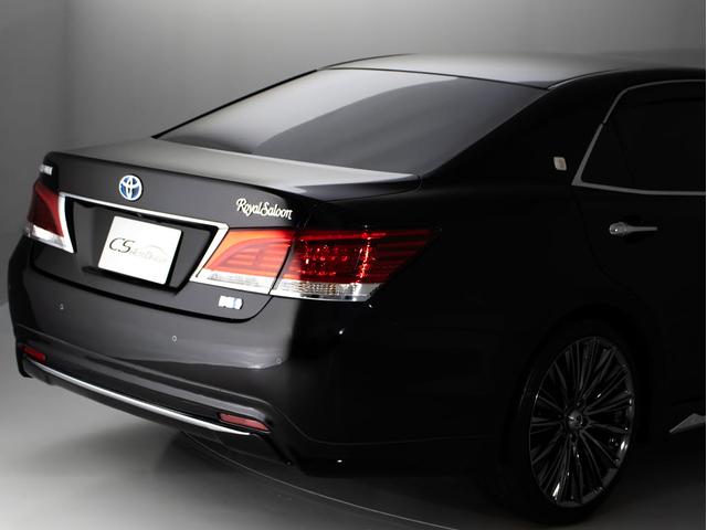 クラウンハイブリッド ロイヤルサルーン　後期型（トヨタセーフティセンス）（フルエアロ）（レイズ２０インチアルミ）（衝突軽減ブレーキ）（踏み間違い防止機能）（車線逸脱抑制ＬＤＡ）レーダークルーズ　オートマチックハイビーム　Ｂｌｕｅｔｏｏｔｈ（29枚目）