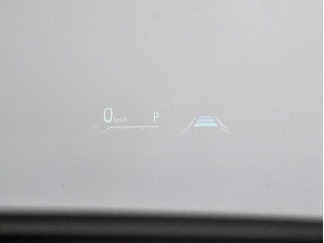 クラウンハイブリッド ＲＳアドバンス　後期型（法人ワンオーナー）（サンルーフ）（黒本革シート）（パノラミックビューモニター）（セーフティセンス）衝突軽減ブレーキ　踏み間違い防止　車線逸脱抑制ＬＴＡ　デジタルインナーミラー　オートハイビーム（13枚目）