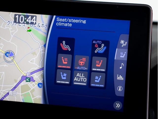 クラウンハイブリッド ＲＳアドバンス　後期型（法人ワンオーナー）（サンルーフ）（黒本革シート）（パノラミックビューモニター）（セーフティセンス）衝突軽減ブレーキ　踏み間違い防止　車線逸脱抑制ＬＴＡ　デジタルインナーミラー　オートハイビーム（42枚目）