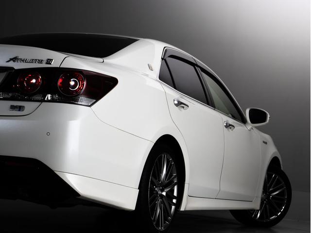 クラウンハイブリッド アスリートＳ　Ｊ－フロンティアリミテッド　後期型（特別仕様車）（黒本革シート）（オプション１８インチアルミ）（新品タイヤ）（セーフティセンス）（記録簿７枚）衝突軽減ブレーキ　踏み間違い防止機能　オートマチックハイビーム　車線逸脱抑制ＬＤＡ（26枚目）