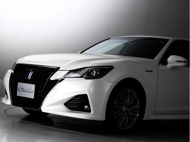 クラウンハイブリッド アスリートＳ　Ｊ－フロンティアリミテッド　後期型（特別仕様車）（黒本革シート）（オプション１８インチアルミ）（新品タイヤ）（セーフティセンス）（記録簿７枚）衝突軽減ブレーキ　踏み間違い防止機能　オートマチックハイビーム　車線逸脱抑制ＬＤＡ（28枚目）