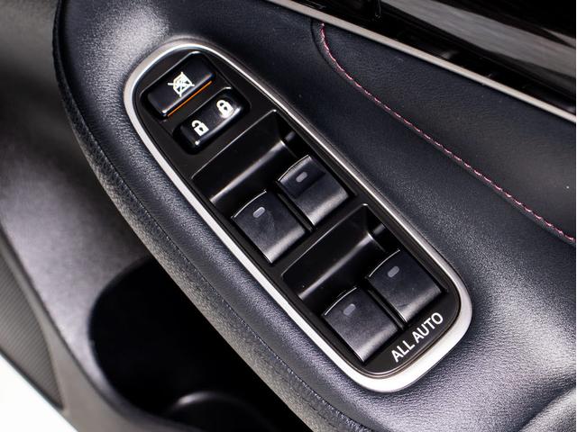 クラウンハイブリッド アスリートＳ　Ｊ－フロンティアリミテッド　後期型（特別仕様車）（黒本革シート）（オプション１８インチアルミ）（新品タイヤ）（セーフティセンス）（記録簿７枚）衝突軽減ブレーキ　踏み間違い防止機能　オートマチックハイビーム　車線逸脱抑制ＬＤＡ（43枚目）