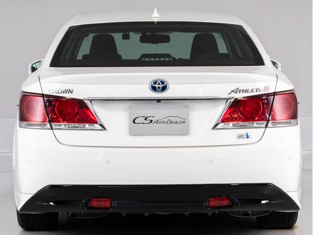 クラウンハイブリッド アスリートＧ　（禁煙車）（黒本革シート）（（オプション１８インチＡＷ）（フルエアロ）（衝突軽減ブレーキ）（踏み間違い防止機能）レーダークルーズ　アダプティブハイビーム　ＢＬｕｅｔｏｏｔｈ対応　レギュラーガソリン仕様（17枚目）