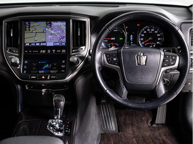 クラウンハイブリッド アスリートＧ　（禁煙車）（黒本革シート）（（オプション１８インチＡＷ）（フルエアロ）（衝突軽減ブレーキ）（踏み間違い防止機能）レーダークルーズ　アダプティブハイビーム　ＢＬｕｅｔｏｏｔｈ対応　レギュラーガソリン仕様（36枚目）