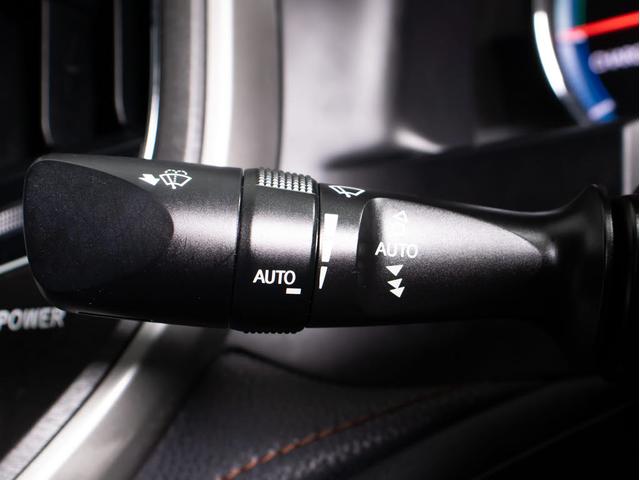 クラウンハイブリッド アスリートＧ　（禁煙車）（黒本革シート）（（オプション１８インチＡＷ）（フルエアロ）（衝突軽減ブレーキ）（踏み間違い防止機能）レーダークルーズ　アダプティブハイビーム　ＢＬｕｅｔｏｏｔｈ対応　レギュラーガソリン仕様（47枚目）