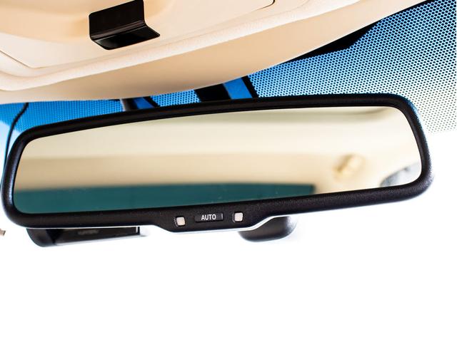 クラウンハイブリッド ロイヤルサルーンＧ　（サンルーフ）（フラクセン本革シート）（パノラミックビューモニタ）（オプション１７ＡＷ）（新品タイヤ）（衝突軽減）（踏み間違い防止機能）レーダークルーズ　アダプティブハイビーム　アダプティブハイビーム（48枚目）